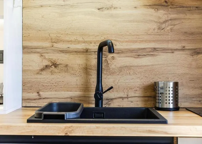 Mare Blu By Ps * Golem (Tirana)